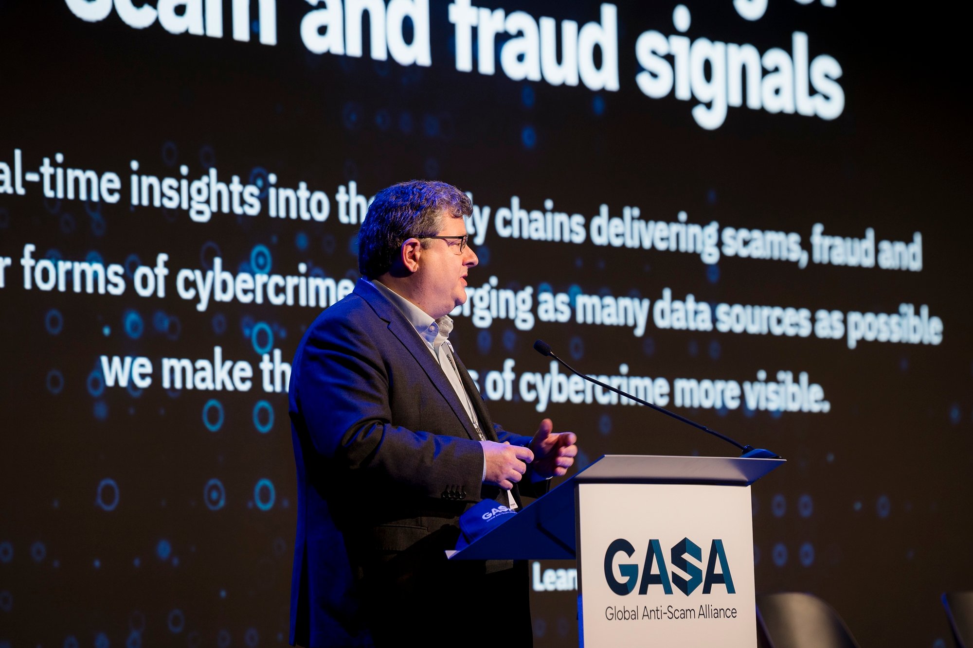 0114_12-4-24_GASA-Amazon-Headquarters-Arlington-Virginia-Event-Photojournalism-event-photography 0114_12-4-24_GASA-Amazon-Headquarters-Arlington-Virginia-Event-Photojournalism-event-photography